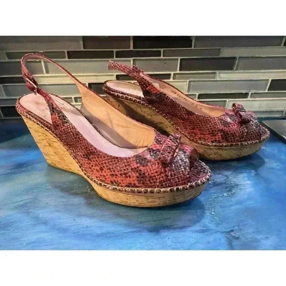 Stuart Weitzman Women’s 6.5 Red Snakeskin Peep Toe Sling Back Cork Wedge Heels - Picture 2 of 11